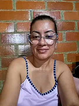 Eva rossel online show from May 2026 11:32:02 PM