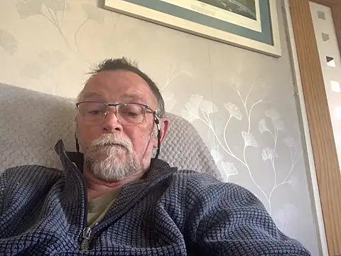 Moonraker64 online show from June 2026 03:32:02 PM
