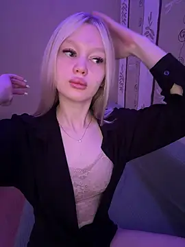 Snapshot of Velvet_Doll_ chatting on May 2026 06:41:02 AM Velvet Doll online show from May 2026 06:41:02 AM