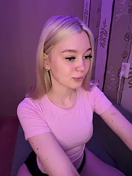 Snapshot of Velvet_Doll_ chatting on June 2026 09:47:02 AM Velvet Doll online show from June 2026 09:47:02 AM