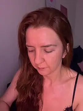 therealgingerr online show from May 2026 10:07:01 PM
