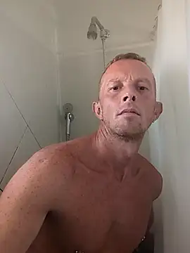 Bloodypleasures online show from May 2026 06:14:02 PM