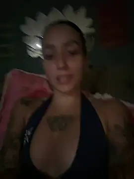 MartinadeCaxias online show from May 2026 08:18:02 PM