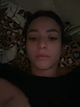 MartinadeCaxias online show from May 2026 11:50:02 AM