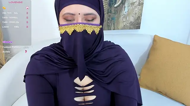 yasmin dina online show from May 2026 01:38:02 PM