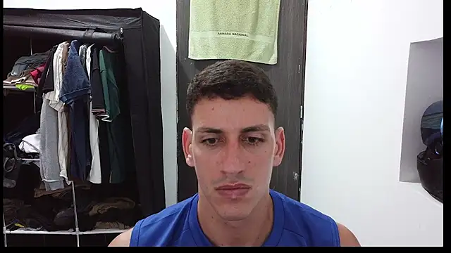 Snapshot of RaulRico chatting on May 2026 08:47:01 PM RaulRico online show from May 2026 08:47:01 PM