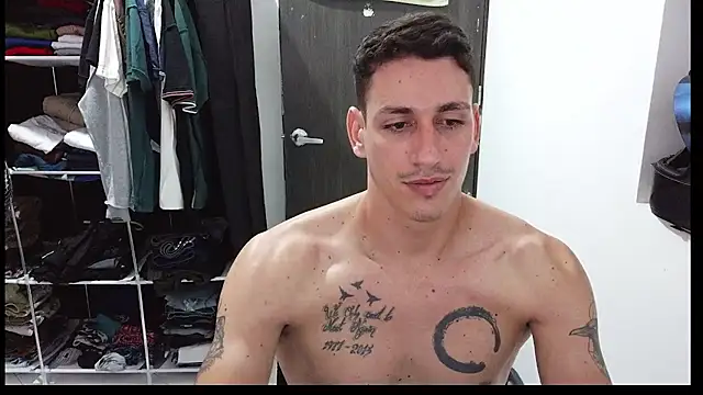 Snapshot of RaulRico chatting on May 2026 03:09:02 PM RaulRico online show from May 2026 03:09:02 PM