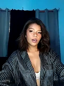 charlene pretty online show from June 2026 09:43:02 PM