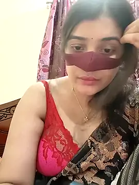 Joya-02 online show from May 2026 09:31:01 PM