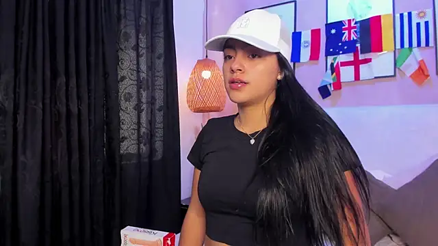Hilaryportman149 online show from June 2026 06:36:01 PM