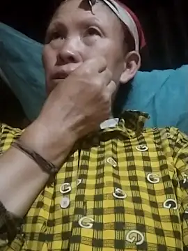 yeuanh1 online show from May 2026 01:18:02 PM