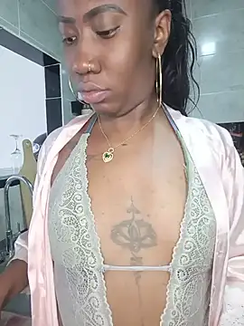 Rossiecameron  online show from May 2026 02:03:02 PM