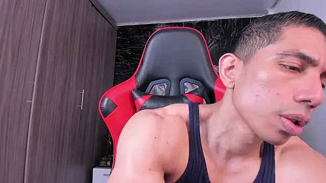 Erik castle online show from May 2026 03:00:01 PM