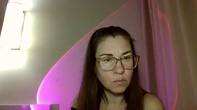 Venus  Love online show from May 2026 06:26:02 PM