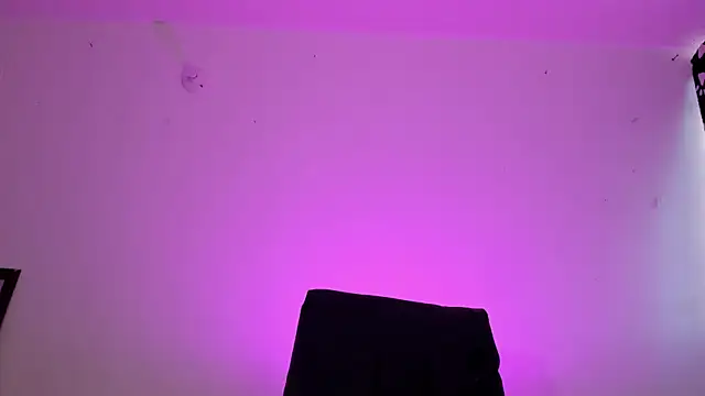 Sophiie dreams online show from May 2026 03:06:02 PM