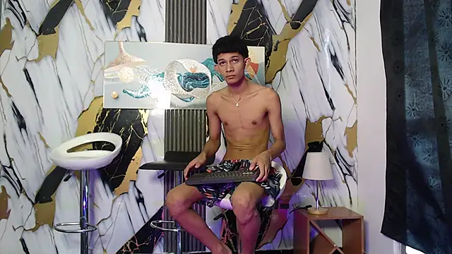 TWINKS BOYSX online show from May 2026 02:11:01 PM