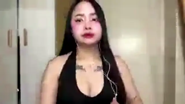 LorindaBeser online show from May 2026 01:19:01 PM