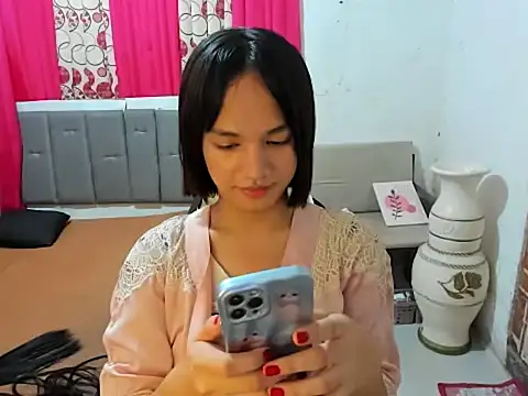 TsUncutTrisha online show from May 2026 06:02:01 PM