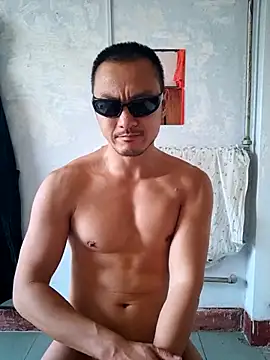 muscleboy63 online show from May 2026 11:35:02 PM