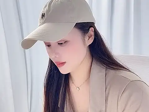 Qingqing19 online show from May 2026 02:19:01 AM