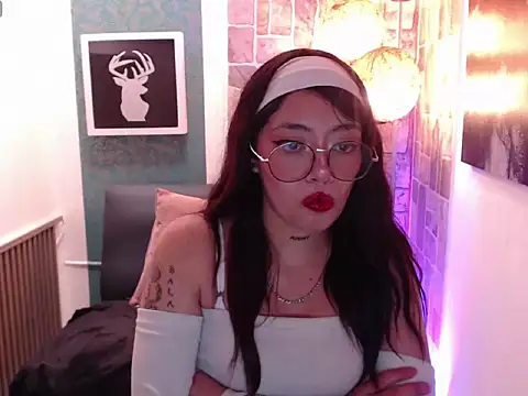 Alisson mirl online show from May 2026 02:00:01 PM