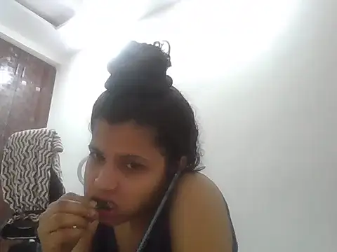 Myra- online show from May 2026 01:19:01 PM
