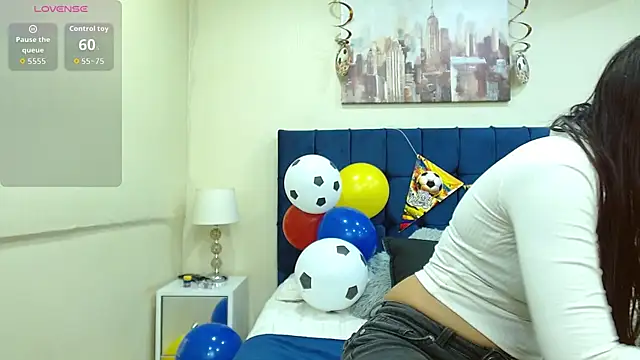 ValerieLyon  online show from June 2026 08:35:01 PM