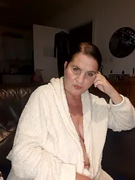 Velvet-Milf online show from June 2026 07:16:01 PM