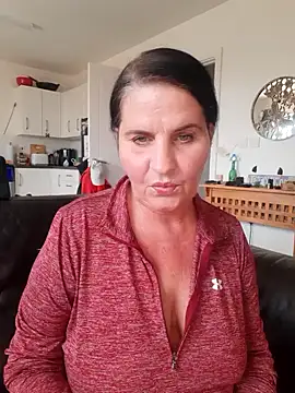 Velvet-Milf online show from June 2026 03:58:02 PM