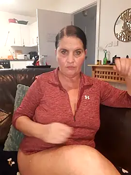 Velvet-Milf online show from June 2026 04:00:01 PM