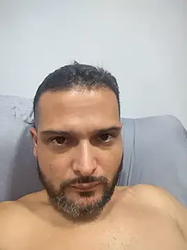 Lucasnono online show from May 2026 07:54:02 PM