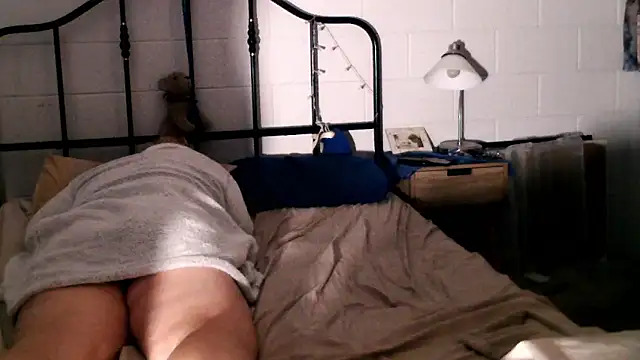 Snapshot of Heidixox69 chatting on May 2026 08:51:01 PM Heidixox69 online show from May 2026 08:51:01 PM