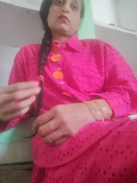 Cute-Isita online show from May 2026 06:31:02 AM