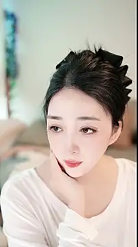 singer-wenwan online show from June 2026 10:20:01 AM