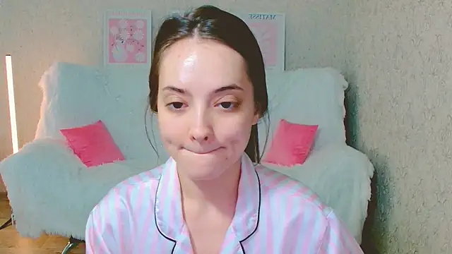 SiennaMia online show from June 2026 04:13:01 AM
