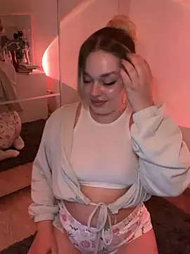lilixcake online show from May 2026 07:19:02 PM