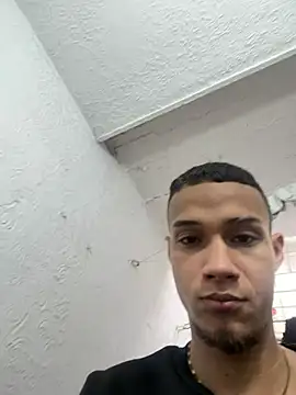 friends lust latin online show from June 2026 08:47:02 PM