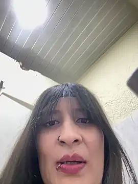 Alejandra alson online show from May 2026 06:13:01 PM