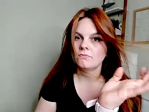 GingerKitten1 online show from June 2026 12:35:01 PM