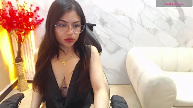 Jade tf online show from May 2026 01:17:01 PM