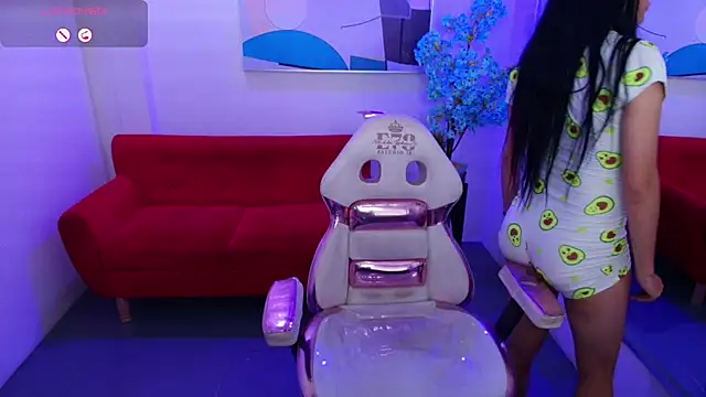 Sophie  angel online show from May 2026 12:24:01 PM