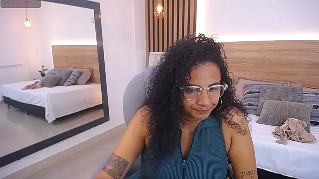 alexa forbes  online show from May 2026 02:20:02 AM