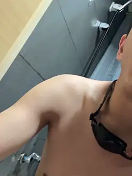 Snapshot of sluttydogsextoy chatting on May 2026 10:15:02 PM sluttydogsextoy online show from May 2026 10:15:02 PM