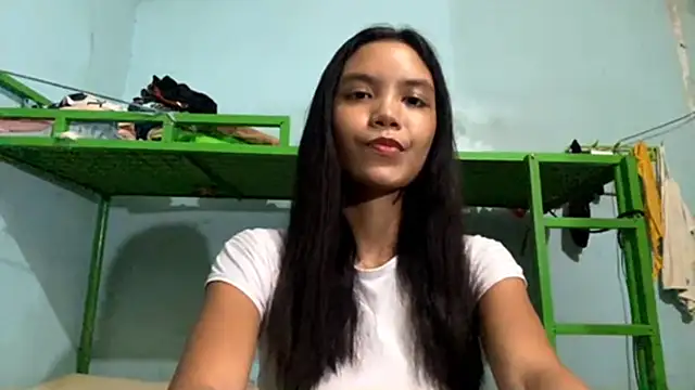Snapshot of ValeryCatledge chatting on May 2026 02:22:01 PM ValeryCatledge online show from May 2026 02:22:01 PM