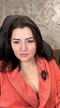 Snapshot of SophiePale chatting on November 2025 06:05:02 AM SophiePale online show from November 2025 06:05:02 AM