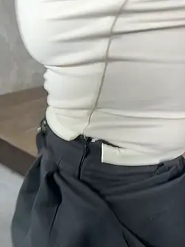 Snapshot of SophiePale chatting on February 2026 09:25:02 AM SophiePale online show from February 2026 09:25:02 AM