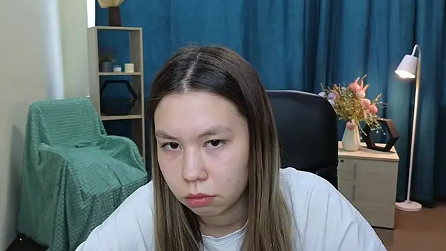 RoxanneCrandal online show from May 2026 08:22:01 AM