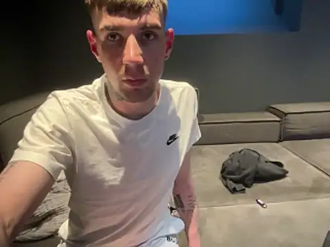 WATCHMETAKETHEBIGGEST6 online show from May 2026 05:14:02 AM
