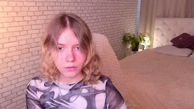 MilanaRayy online show from June 2026 05:10:01 AM