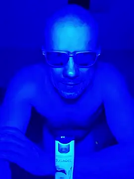 DaddyMarlboro online show from June 2026 08:45:01 PM